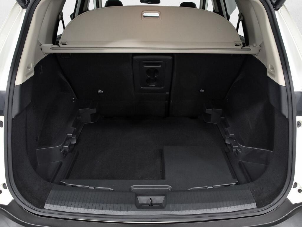 Nissan X-Trail 5pl 1.5 e-POWER 152kW 4x2 A/T Tekna 10