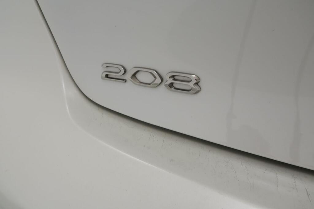 Peugeot 208 PureTech 73kW (100CV) GT Pack 21