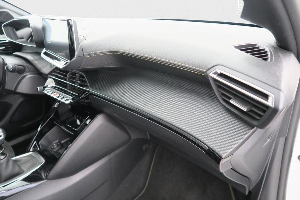 Peugeot 208 PureTech 73kW (100CV) GT Pack 15
