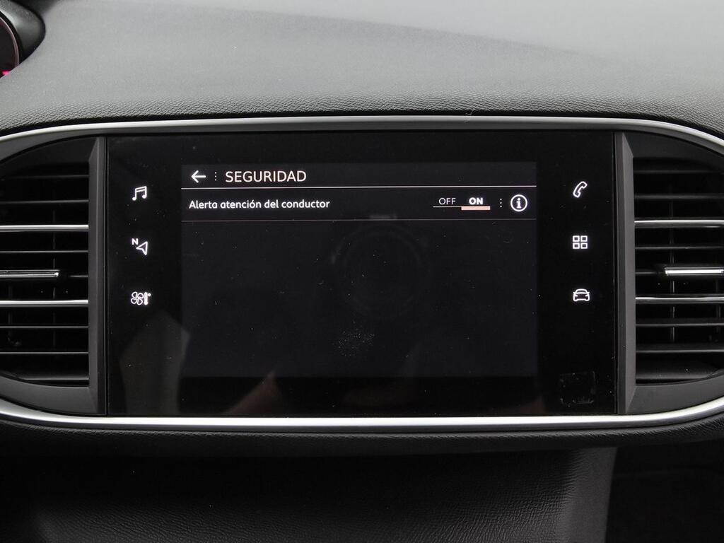 Peugeot 308 5p Style BlueHDi 130 S&S 23