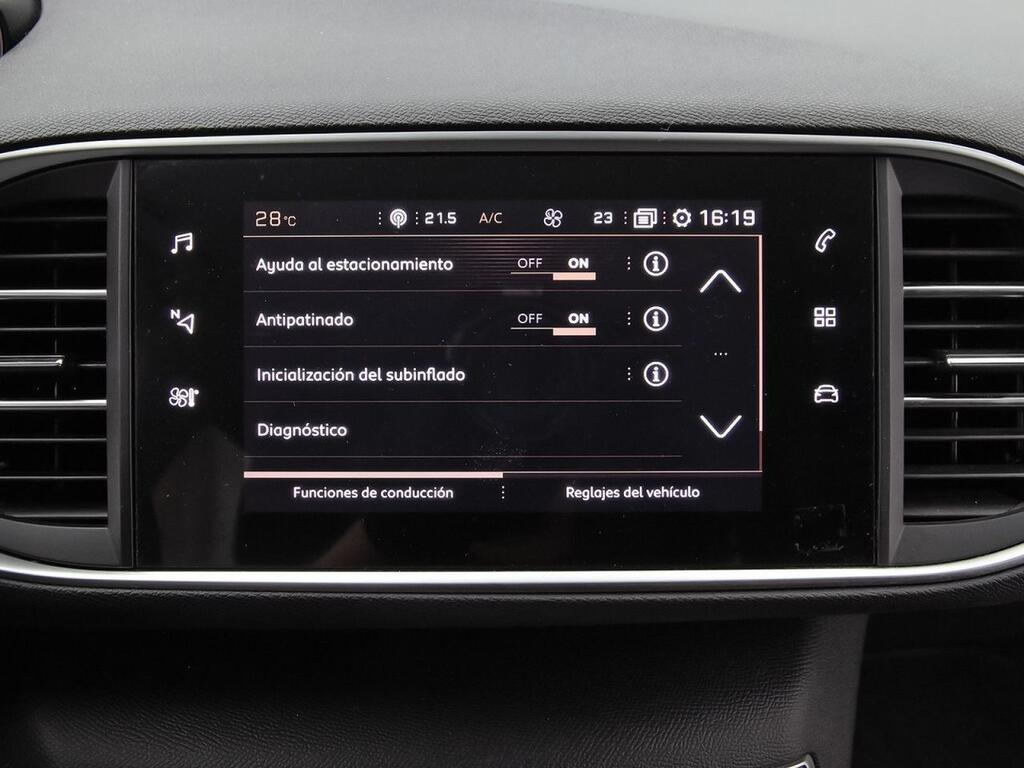 Peugeot 308 5p Style BlueHDi 130 S&S 22