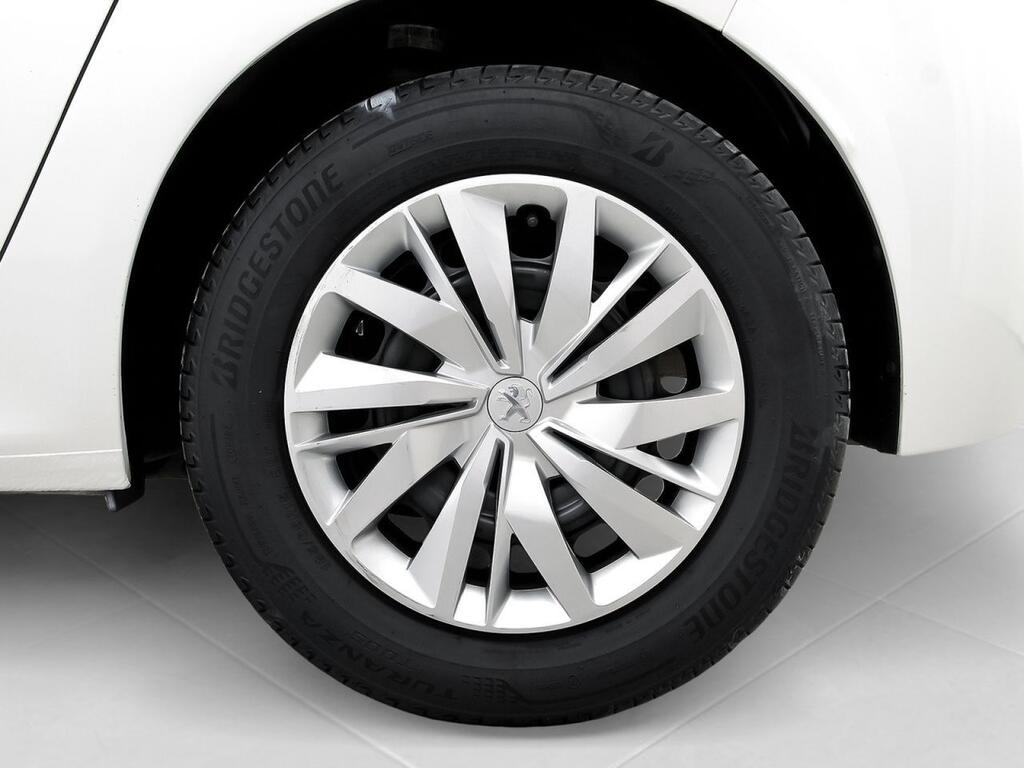 Peugeot 208 PureTech 55kW (75CV) Active 11