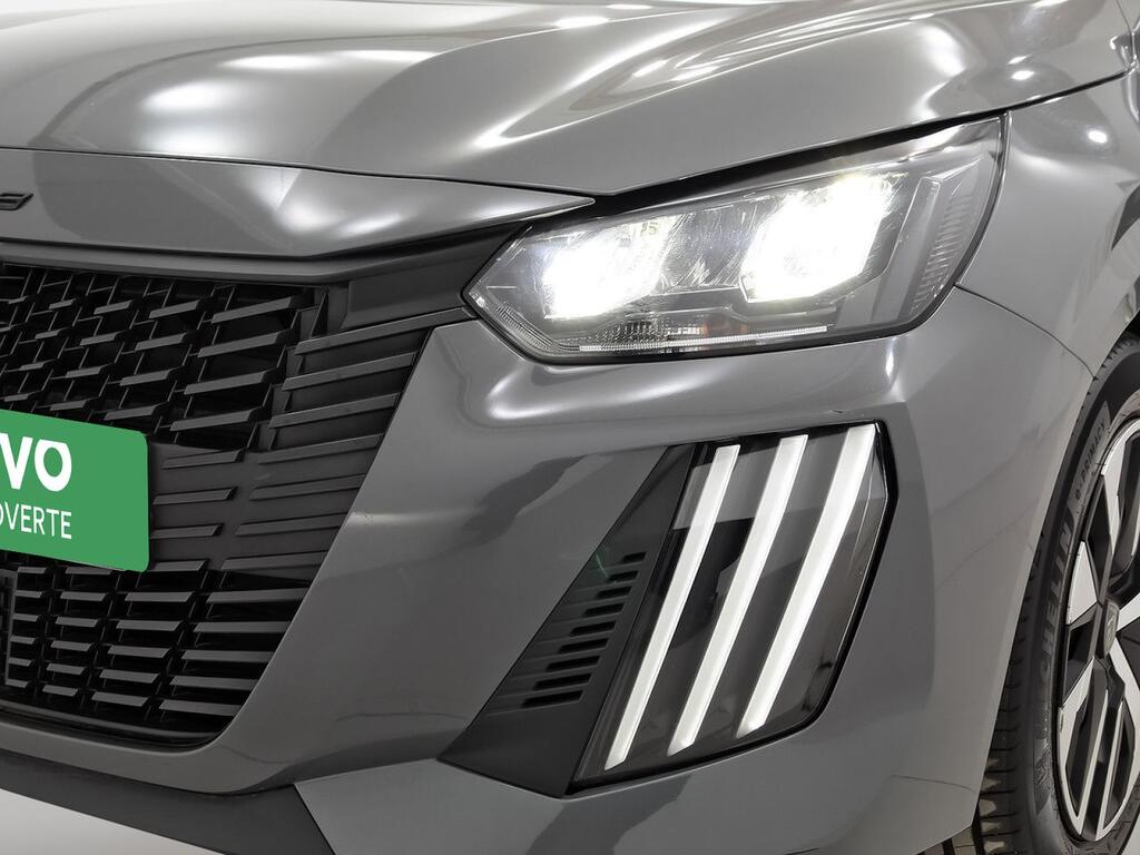 Peugeot 208 Active Puretech 100 35