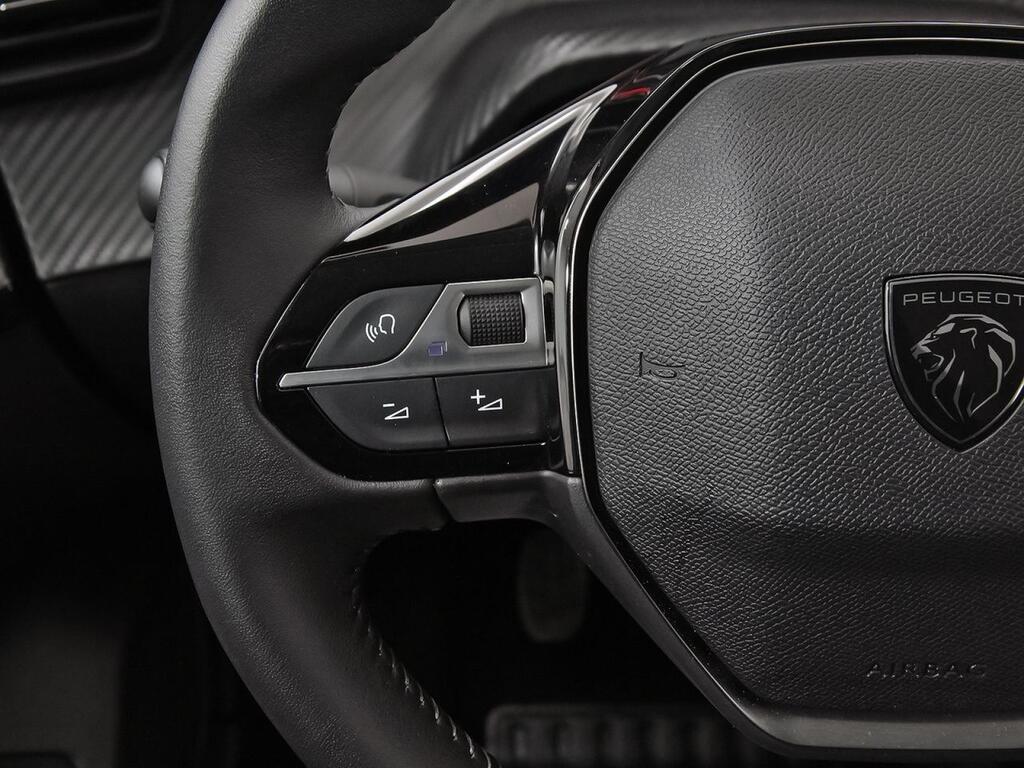 Peugeot 208 Active Puretech 100 19