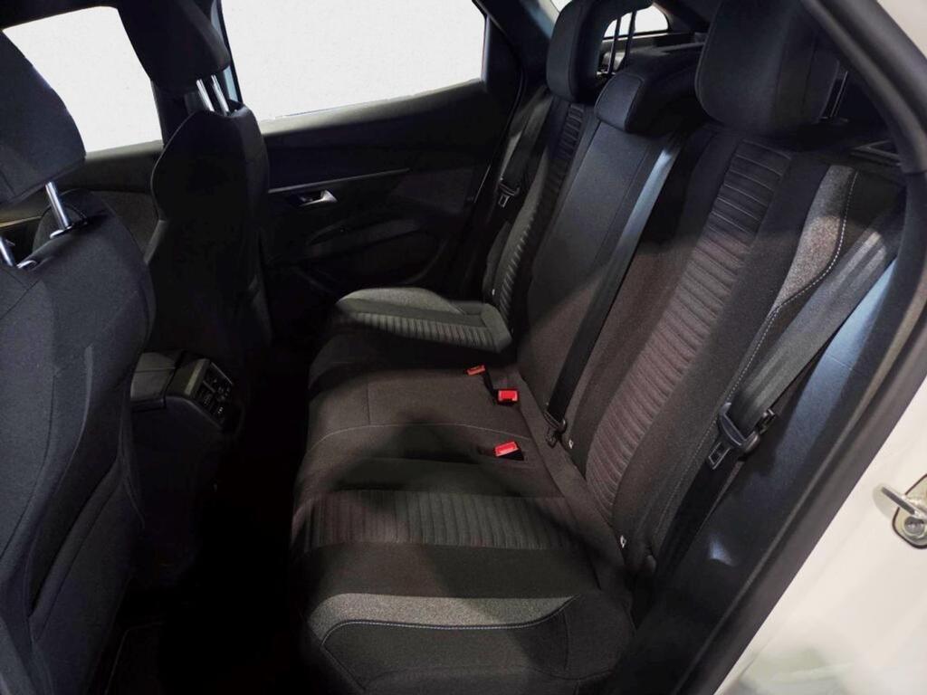 Peugeot 3008 Hybrid 225 e-EAT8 Active Pack 9
