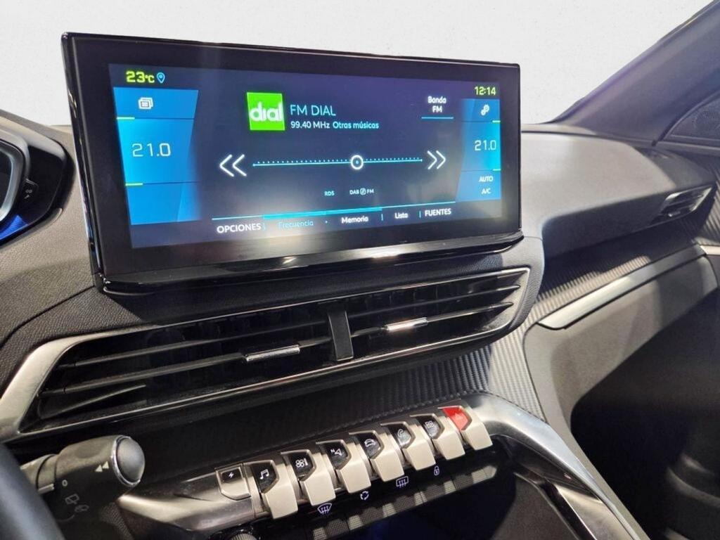 Peugeot 3008 Hybrid 225 e-EAT8 Active Pack 12