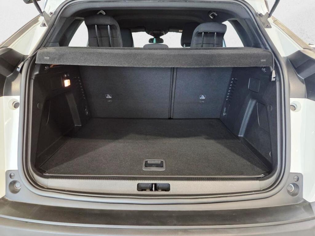 Peugeot 3008 Hybrid 225 e-EAT8 Active Pack 7
