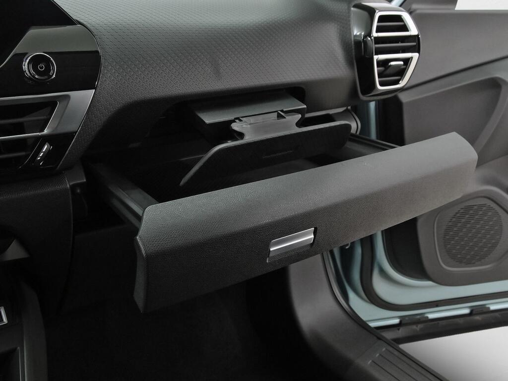 Citroën C4 PureTech 130 S&S EAT8 Shine 32