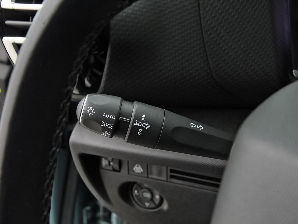 Citroën C4 PureTech 130 S&S EAT8 Shine 15
