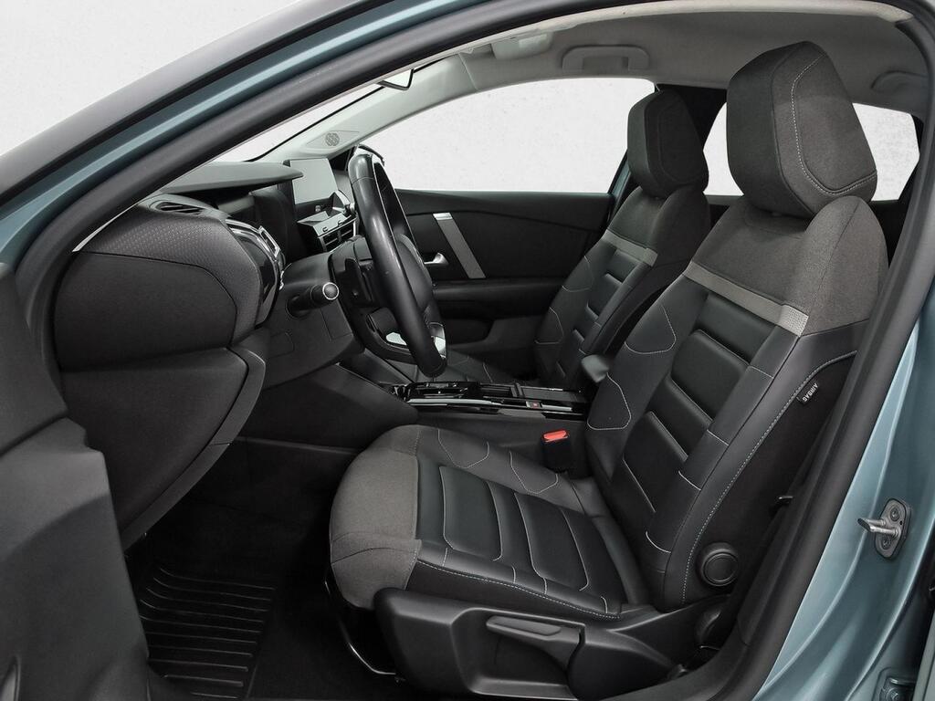 Citroën C4 PureTech 130 S&S EAT8 Shine 8