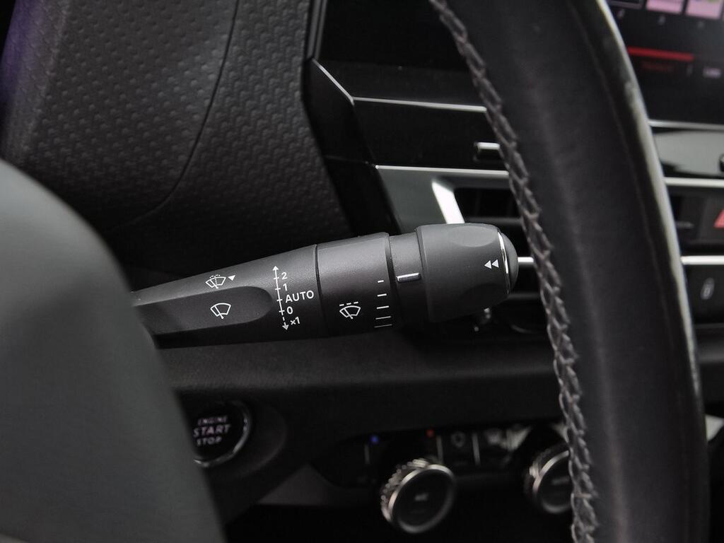 Citroën C4 PureTech 130 S&S EAT8 Shine 16