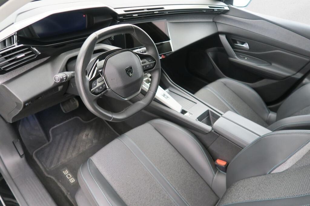 Peugeot 308 5P Allure Pack PureTech 130 S&S EAT8 10