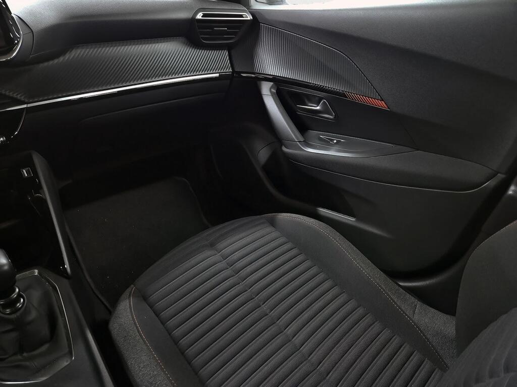 Peugeot 2008 Active Pack Puretech 100 S&S 6 Vel. MAN 28