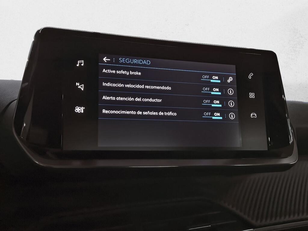 Peugeot 2008 Active Pack Puretech 100 S&S 6 Vel. MAN 22
