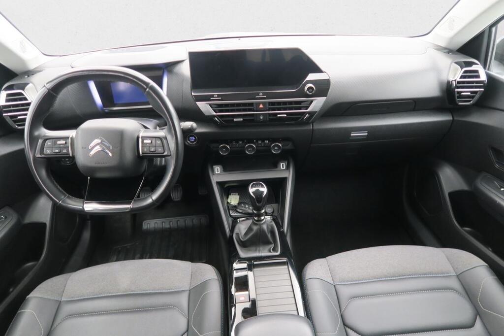 Citroën C4 PureTech 130 S&S 6v Shine 6