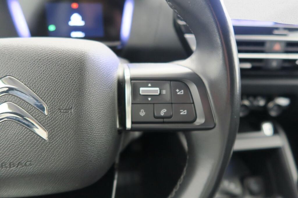 Citroën C4 PureTech 130 S&S 6v Shine 16
