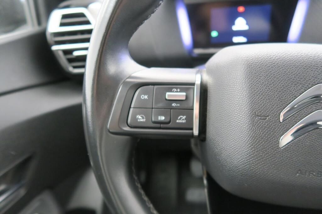 Citroën C4 PureTech 130 S&S 6v Shine 15