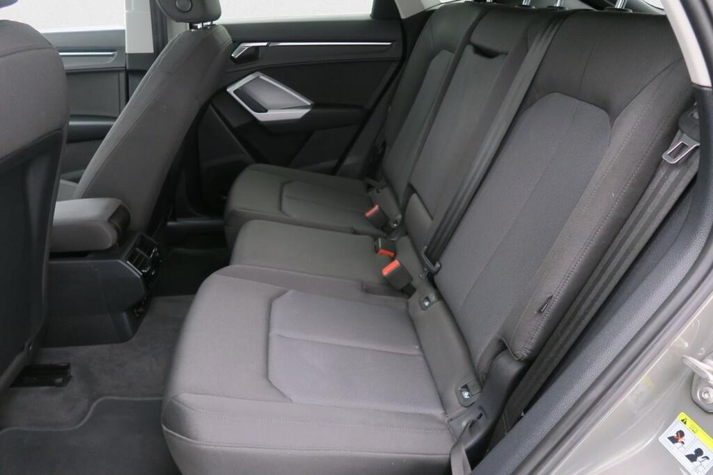 Audi Q3 35 TDI quattro 110kW (150CV) 7