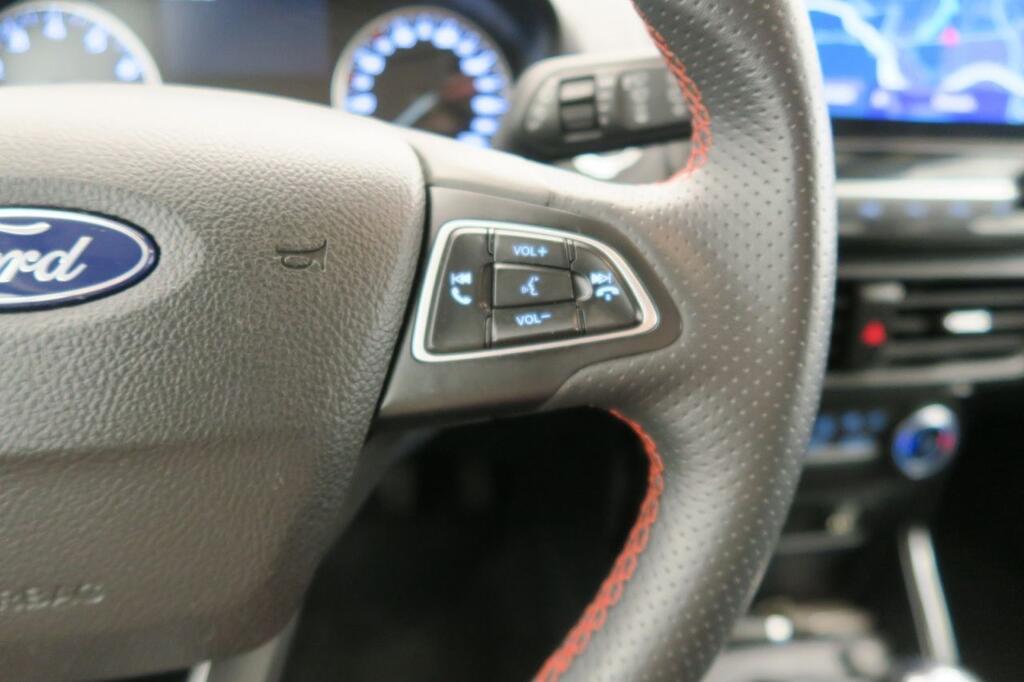 Ford Ecosport 1.0T EcoBoost 92kW (125CV) S&S ST Line 14