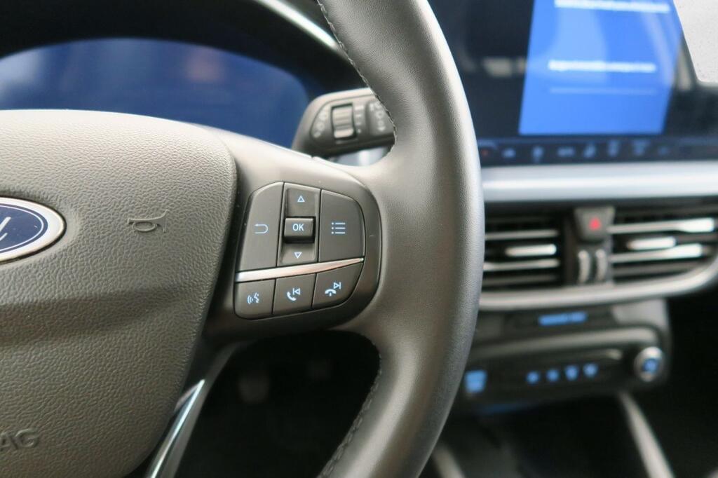 Ford Focus 1.0 Ecoboost MHEV 114kW Active 12