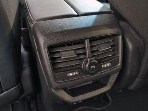 Peugeot 3008 Hybrid 225 e-EAT8 GT Pack 26