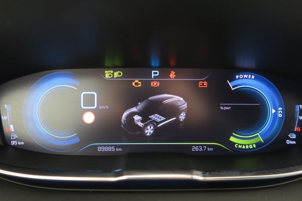 Peugeot 3008 Hybrid 225 e-EAT8 GT Pack 17