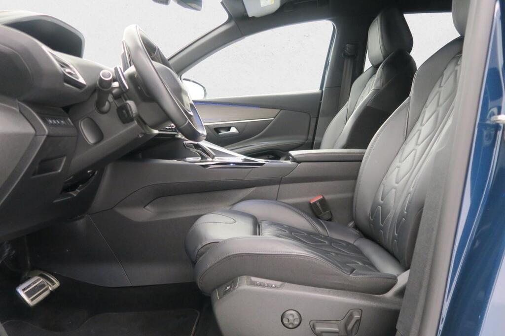 Peugeot 3008 Hybrid 225 e-EAT8 GT Pack 7