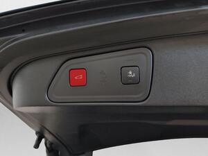 Peugeot 3008 Hybrid 225 e-EAT8 GT Pack 28