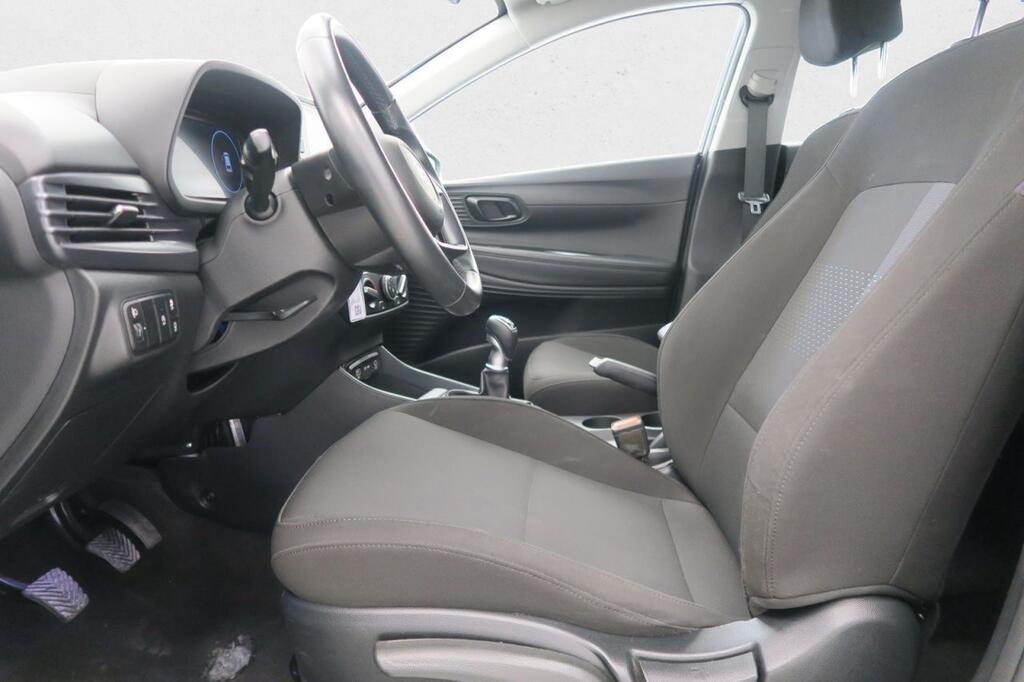 Hyundai i20 1.0 TGDI 74kW (100CV) Klass 16