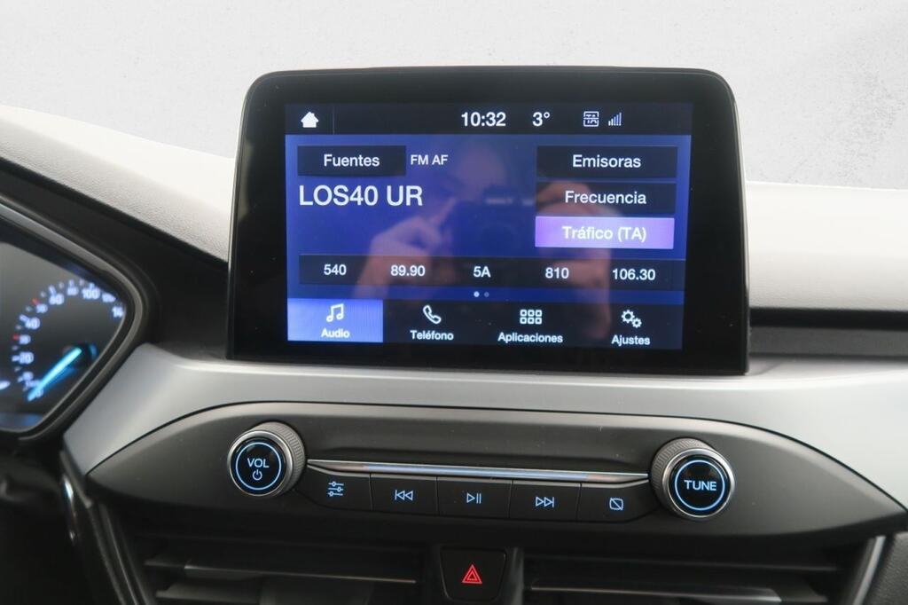 Ford Focus 1.0 Ecoboost MHEV 92kW ST-Line 12