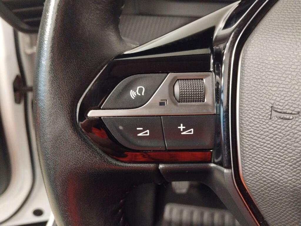 Peugeot 2008 Active Puretech 100 S&S BVM6 13