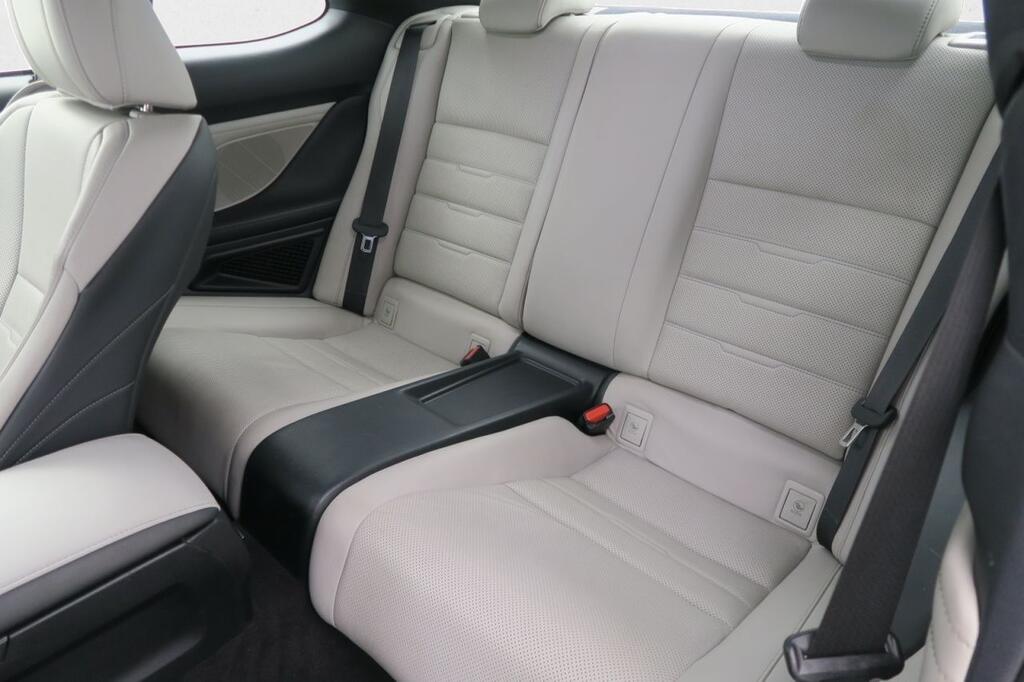 Lexus RC 2.5 300h F Sport 8