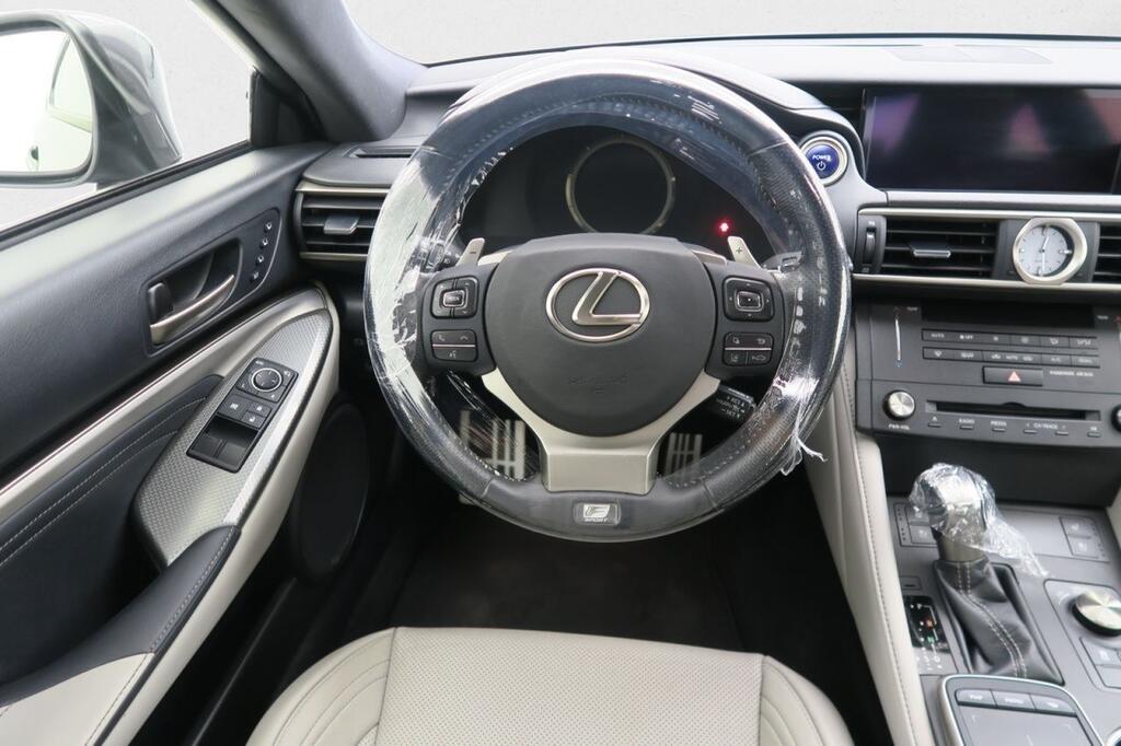 Lexus RC 2.5 300h F Sport 6