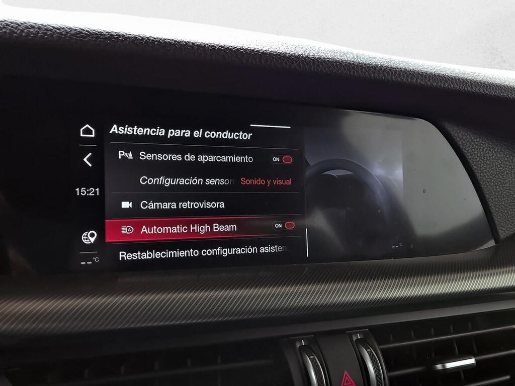 Alfa Romeo Stelvio 2.2 Diésel 154kW (210CV) Veloce Q4 23