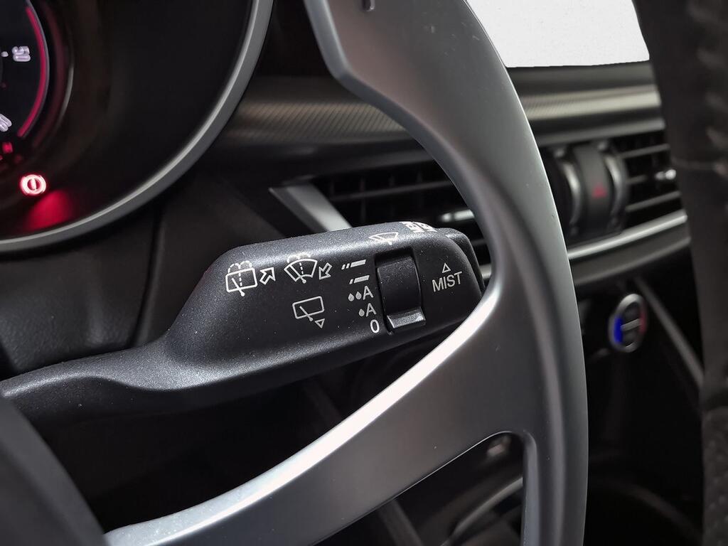 Alfa Romeo Stelvio 2.2 Diésel 154kW (210CV) Veloce Q4 16