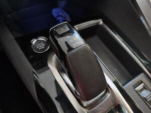 Peugeot 3008 Hybrid 225 e-EAT8 Allure 23