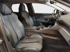 Peugeot 3008 Hybrid 225 e-EAT8 Allure 7