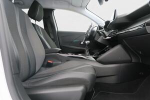 Peugeot 208 PureTech 73kW (100CV) Allure 8