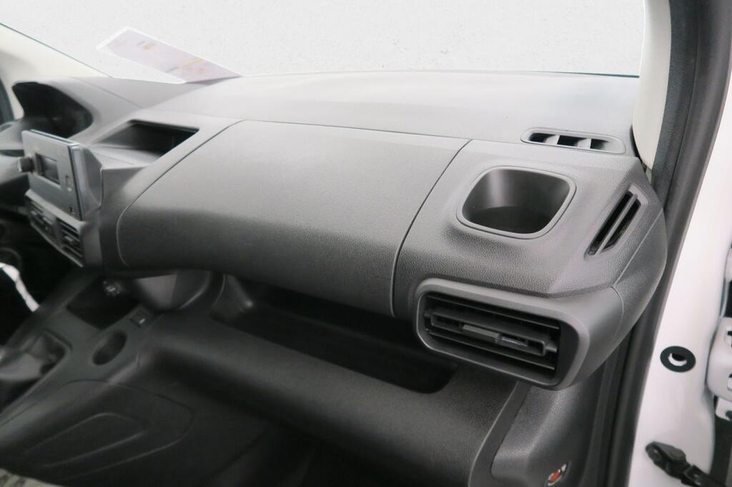 Peugeot Rifter Access Standard BlueHDi 55kW 17