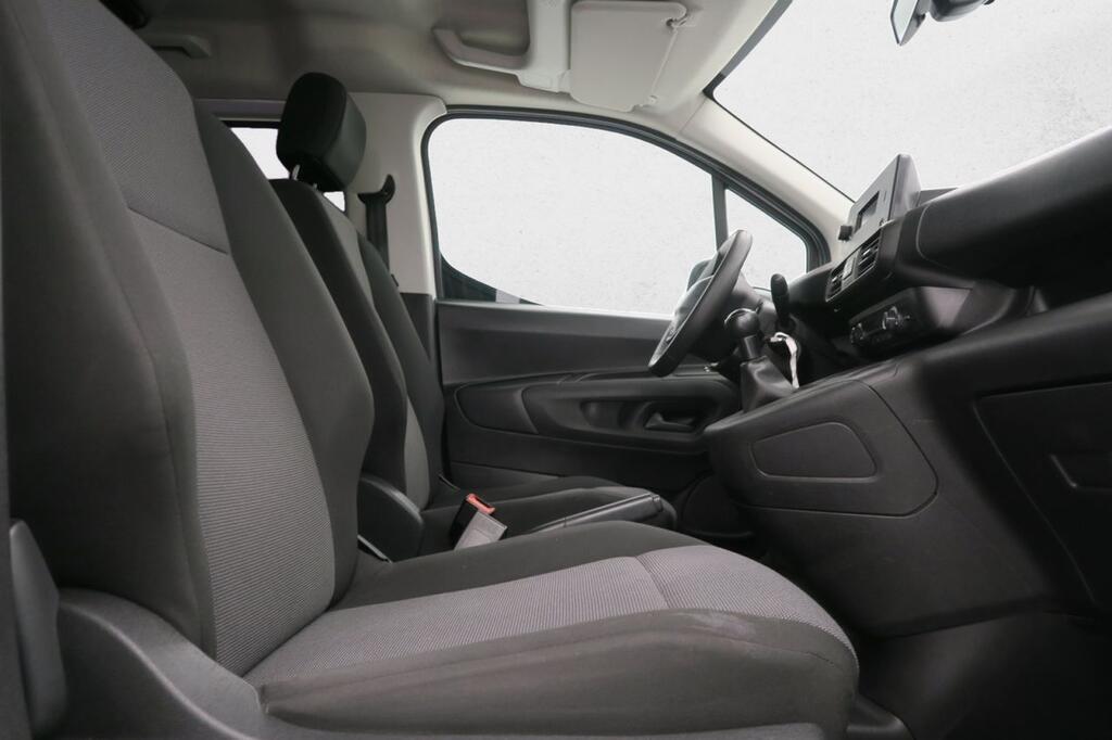 Peugeot Rifter Access Standard BlueHDi 55kW 18