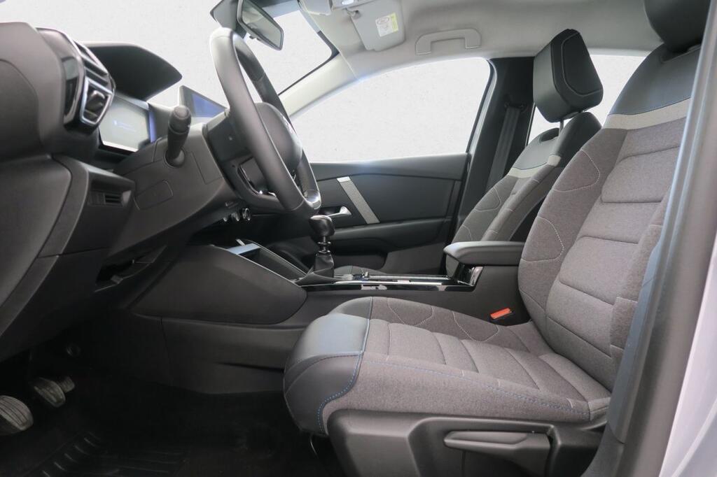 Citroën C4 PureTech 130 S&S 6v Plus 7