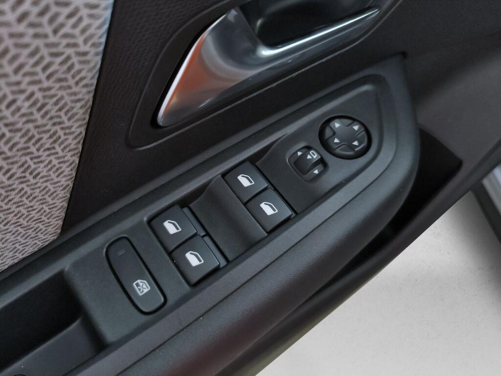 Citroën C4 PureTech 130 S&S 6v Plus