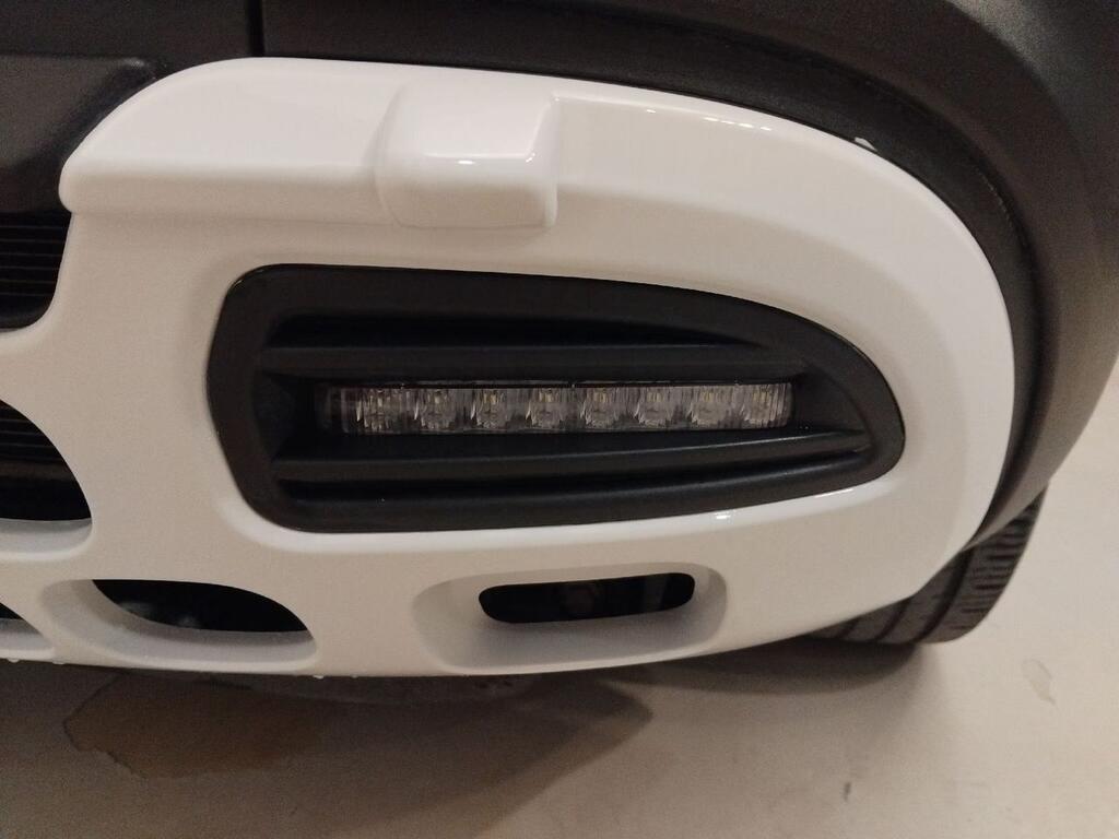 Fiat Panda Cross 1.0 Hybrid 51kw (70CV) 16
