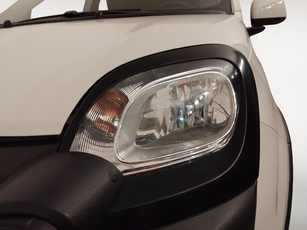 Fiat Panda Cross 1.0 Hybrid 51kw (70CV) 14