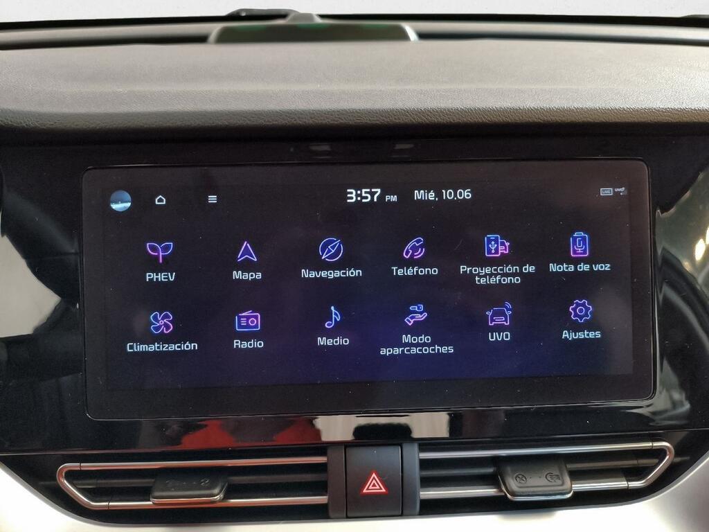 Kia Niro 1.6 GDi PHEV 104kW (141CV) Drive