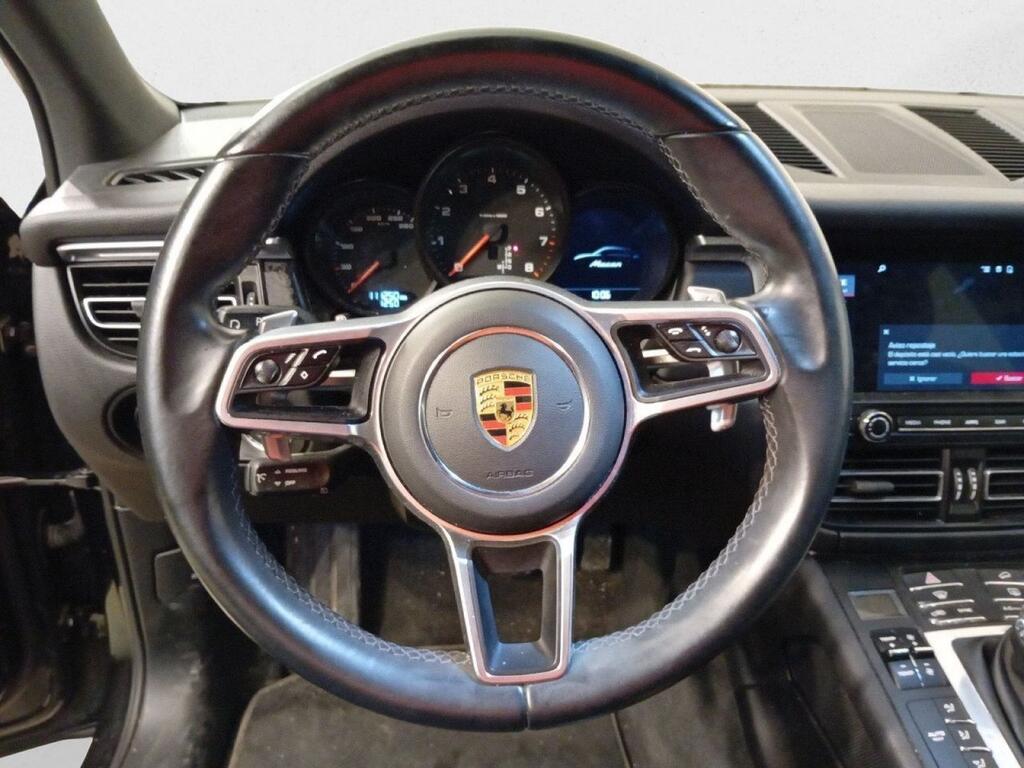 Porsche Macan Macan 10