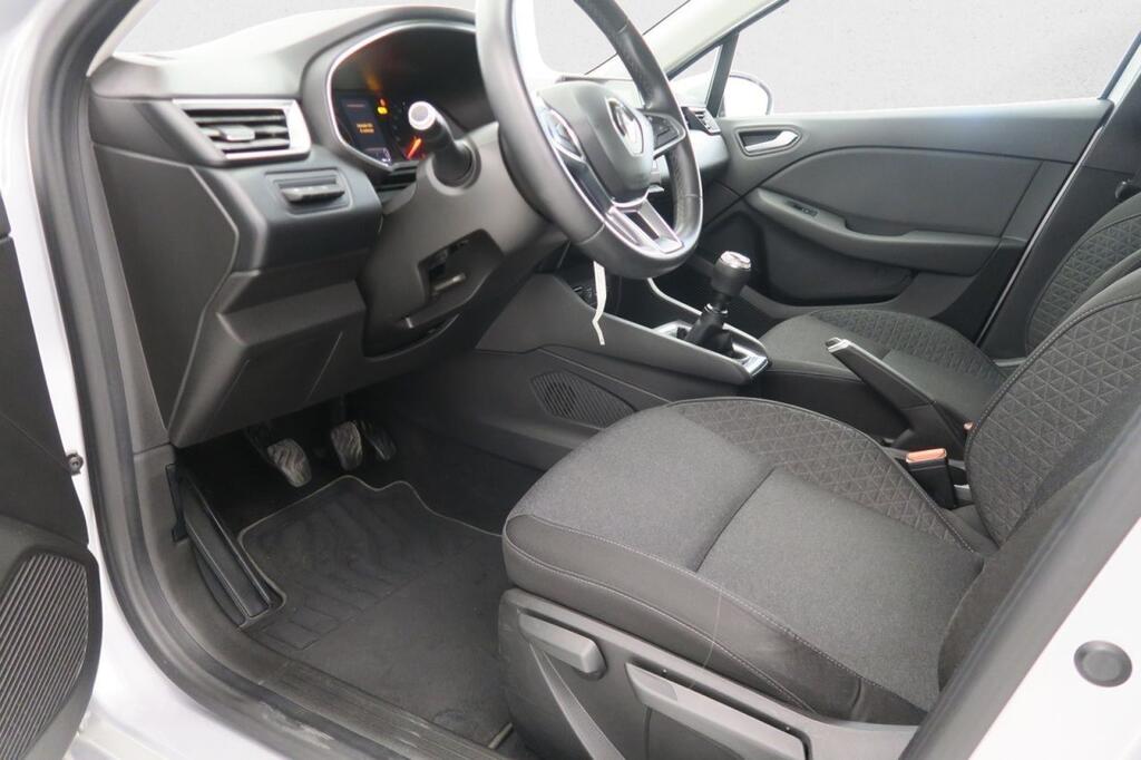 Renault Clio Zen TCe 74 kW (100CV) 6