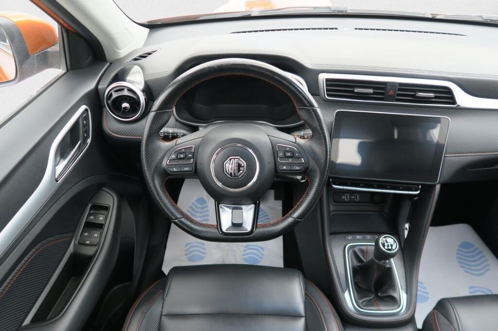 MG ZS 1.5 Luxury 17