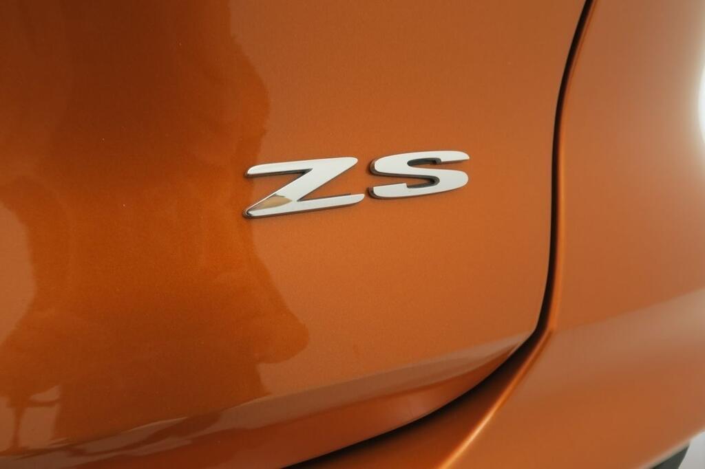 MG ZS 1.5 Luxury 20