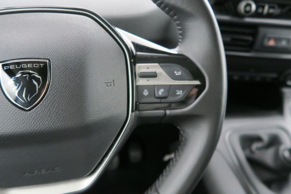 Peugeot Rifter 1.5 BLUEHDI 100CV ALLURE BUSINESS STD 4P